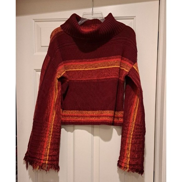 Free People Close to Me Red Turtleneck Sweater Flare Fringe Sleeve Size Large - Picture 3 of 13